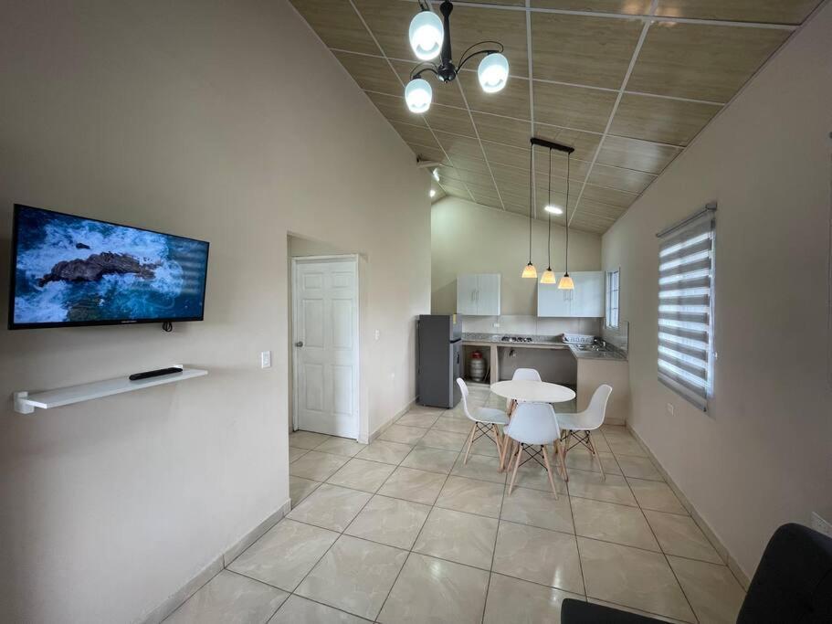 Holiday home Casa Colibri, Entera, *